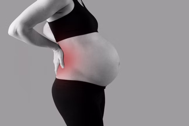 Lombalgie chez la femme enceinte — ostéopathe Paris 16