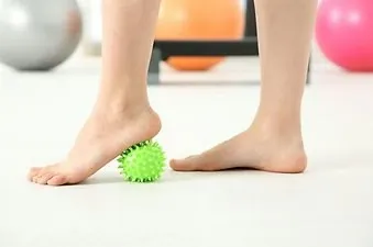 Exercices massages aponévrosite plantaire